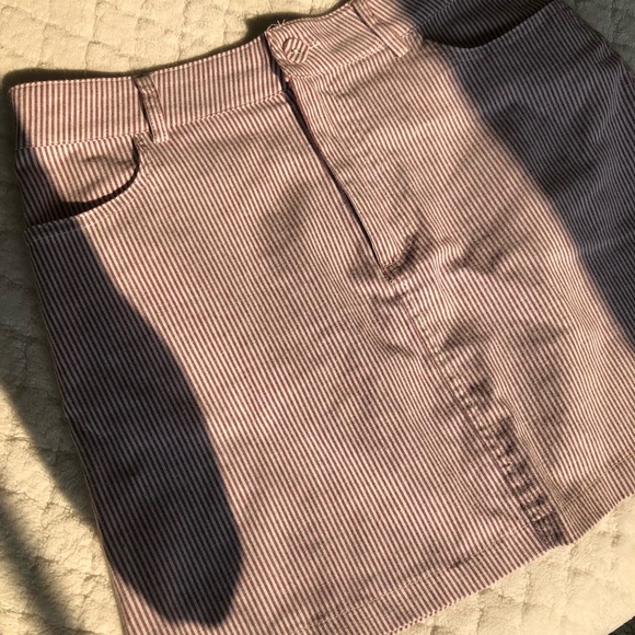 like new pink and white pinstripe mini skirt - Picture 8 of 10